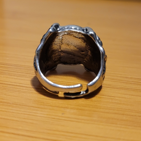 NWT Adjustable Dragon Claw Evil Eye Ring - Picture 10 of 10